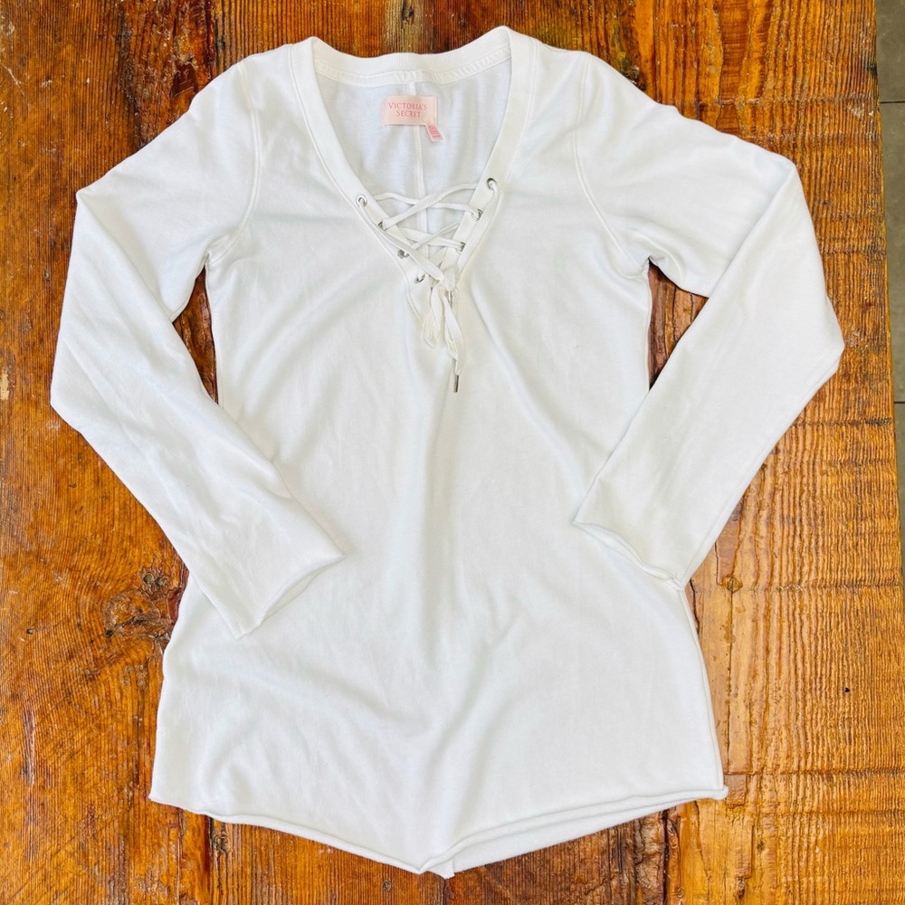 Victoria’s Secret White Lace-Up V-Neck Long Sleeve Top